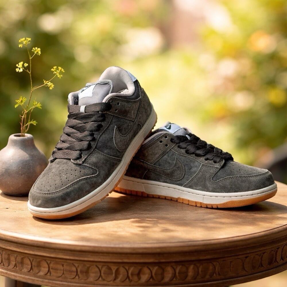 New Size 7.5 Nike SB Dunk Low Pro B - Sequoia-Fast Ship-Nice Suede!! No Box Top